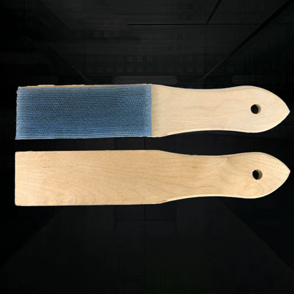 Conception ergonomique en métal en acier robuste, outil de nettoyage de brosse de lime à puce, nettoyeur de fichiers de brosse de nettoyage