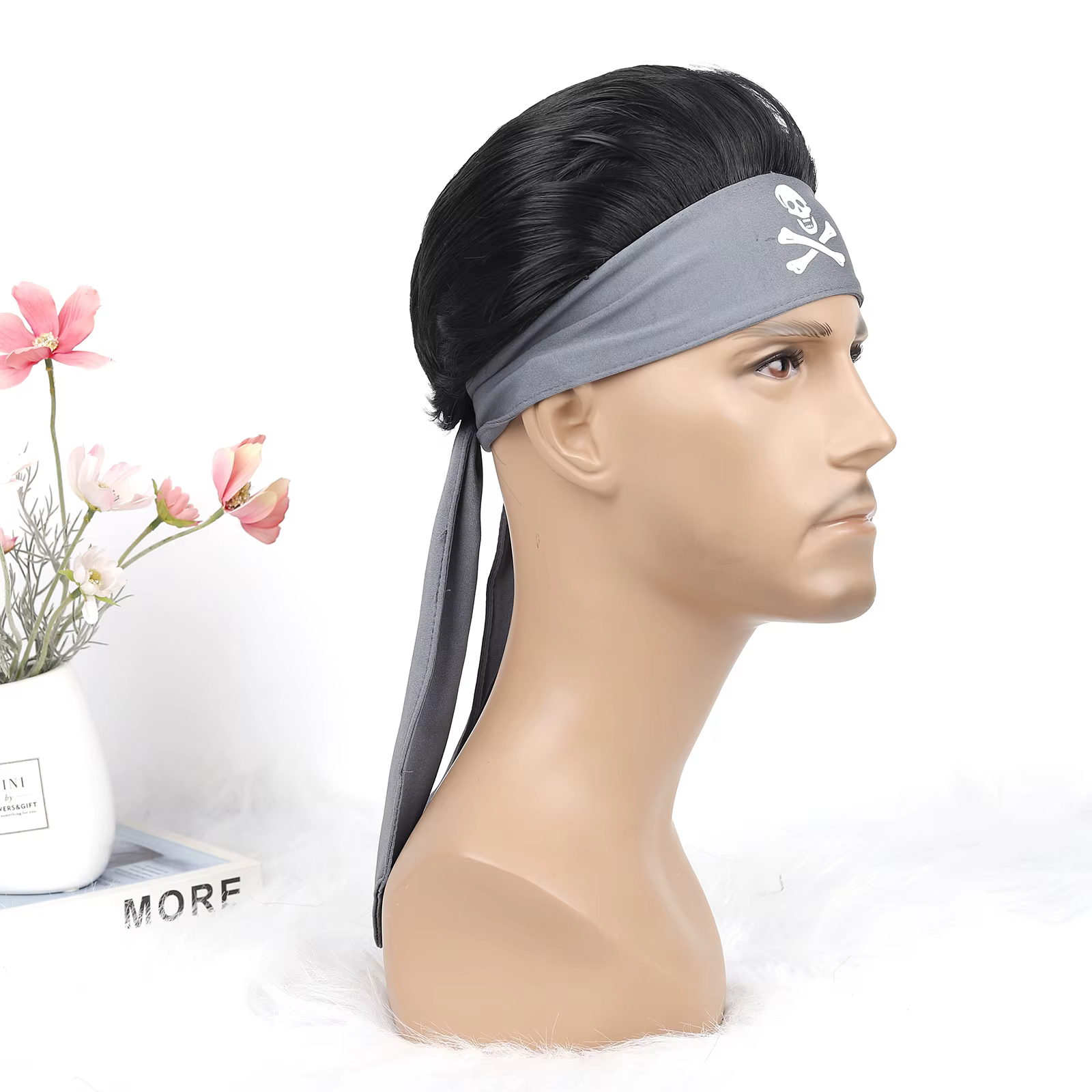 Perruque synthétique de coiffure pirate avec bandana