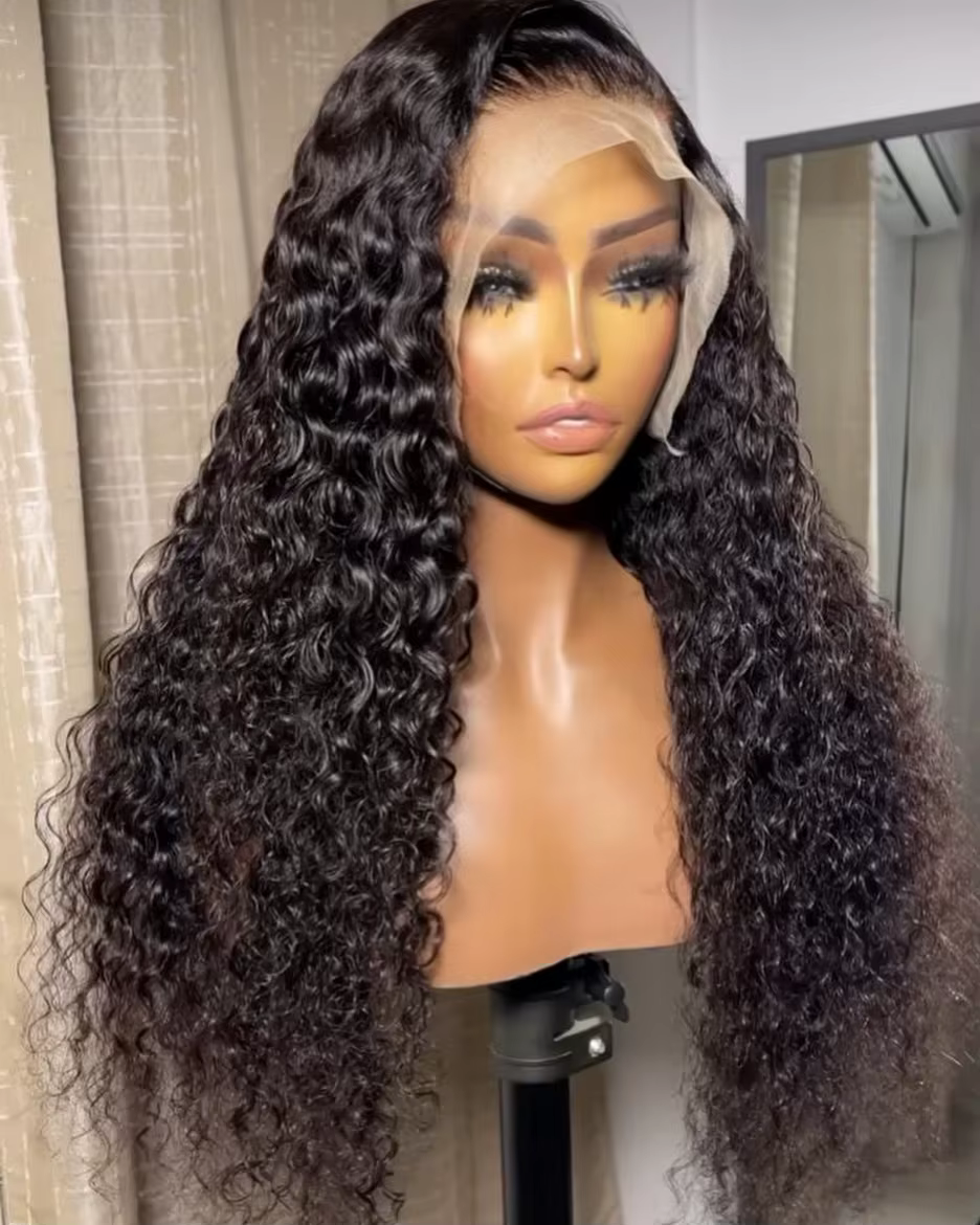 Perruque Lace Frontal Wig synthétique bouclée profonde de couleur noire