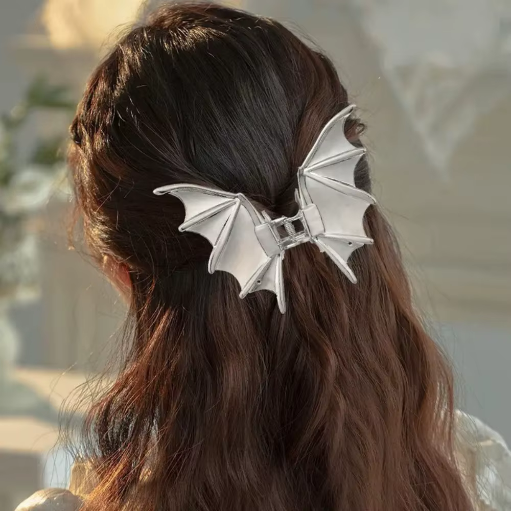 Pince à cheveux aile de chauve-souris
