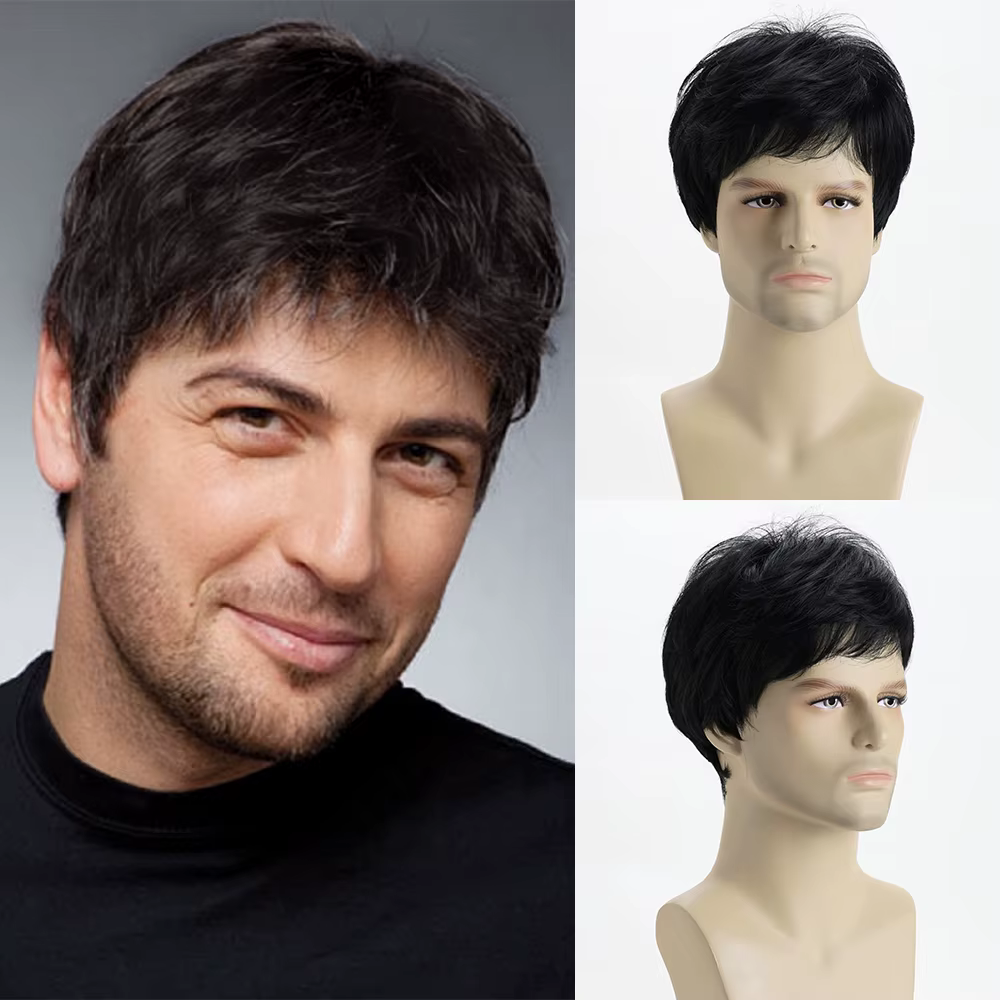Cheveux bouclés naturels courts pour jeunes hommes