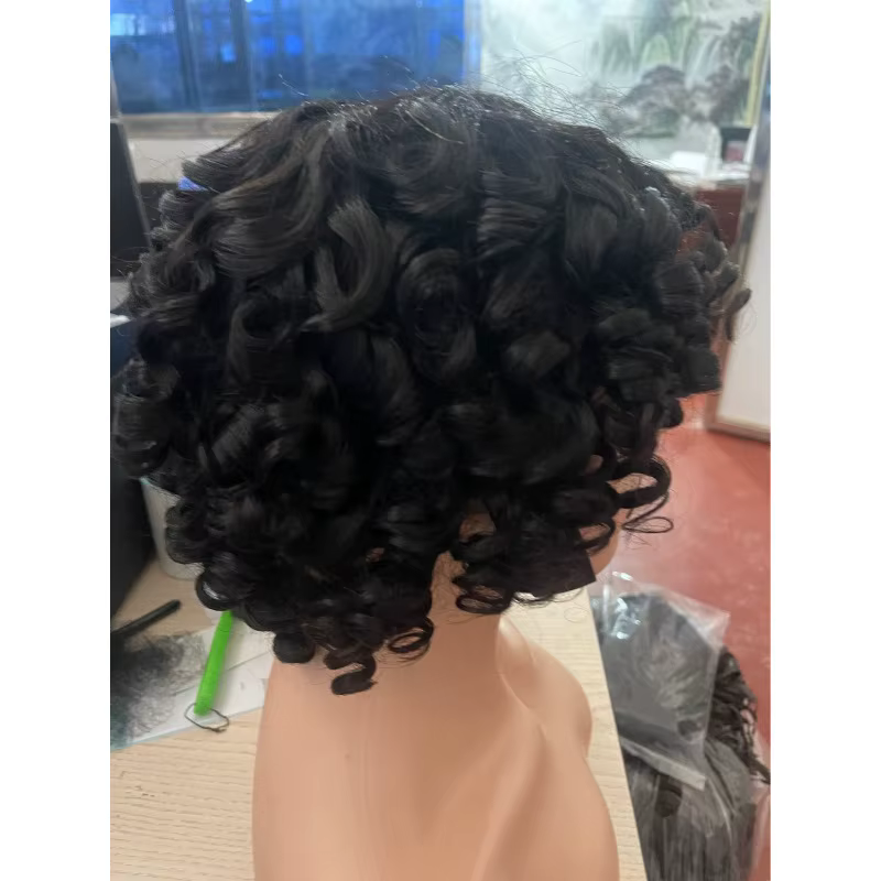 Perruque courte bouclée de cheveux humains