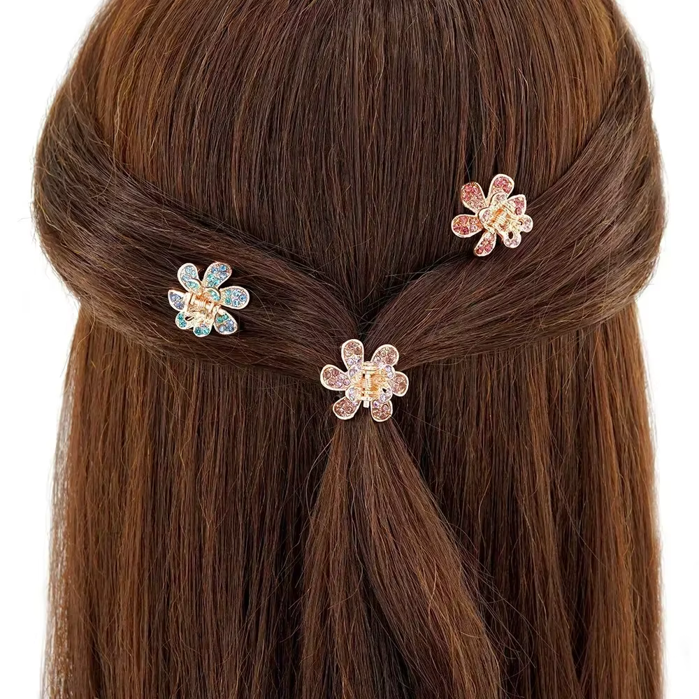 Pince à cheveux en forme de fleur en strass