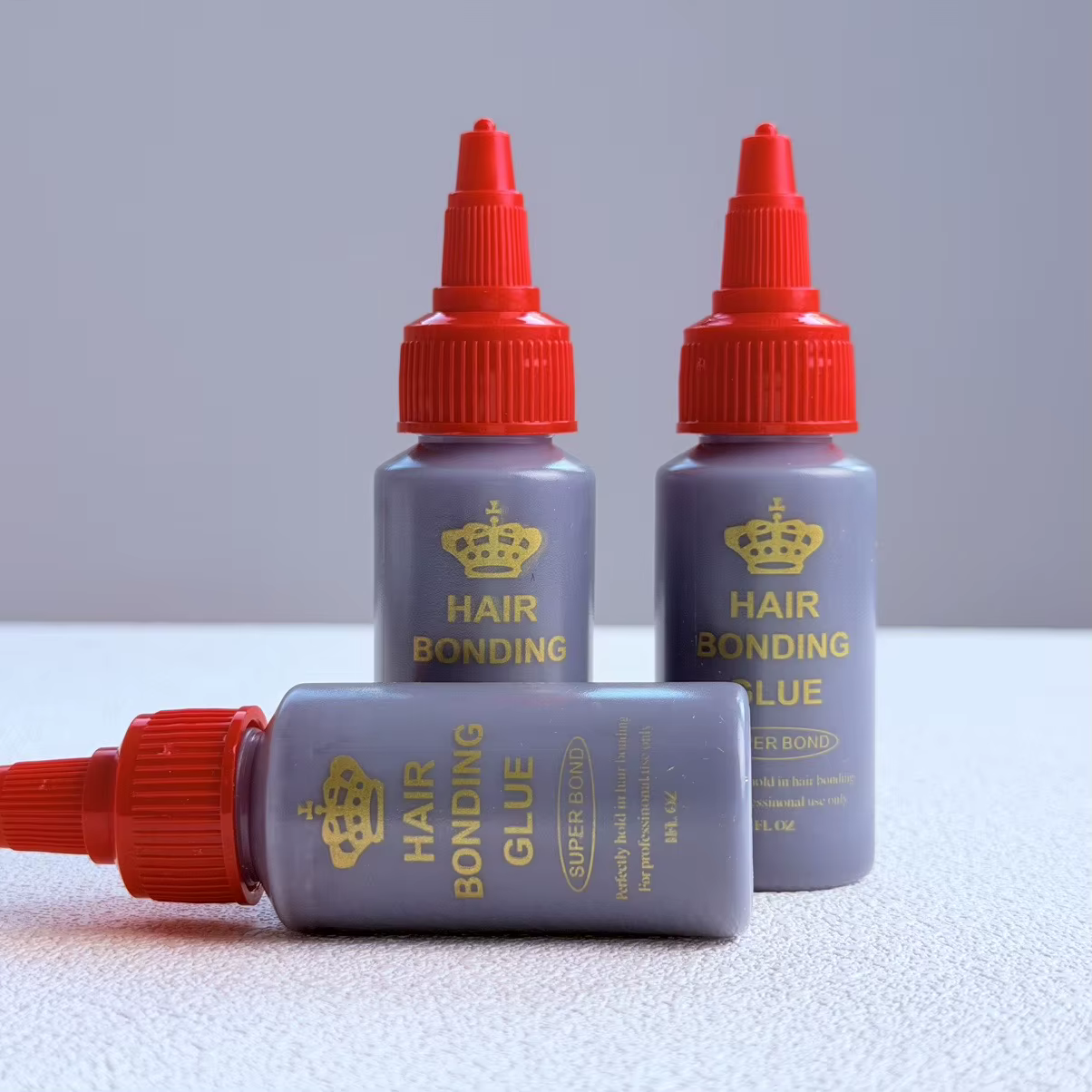 Colle de fixation pour extensions capillaires