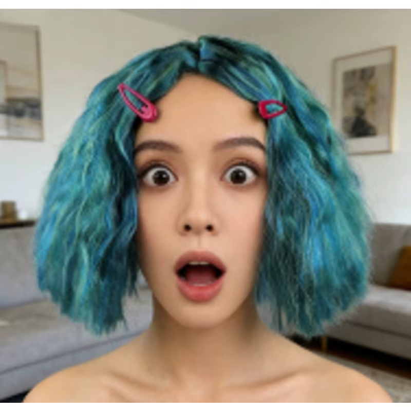 Perruque courte bleue bouclée style anime - Postiche résistant à la chaleur