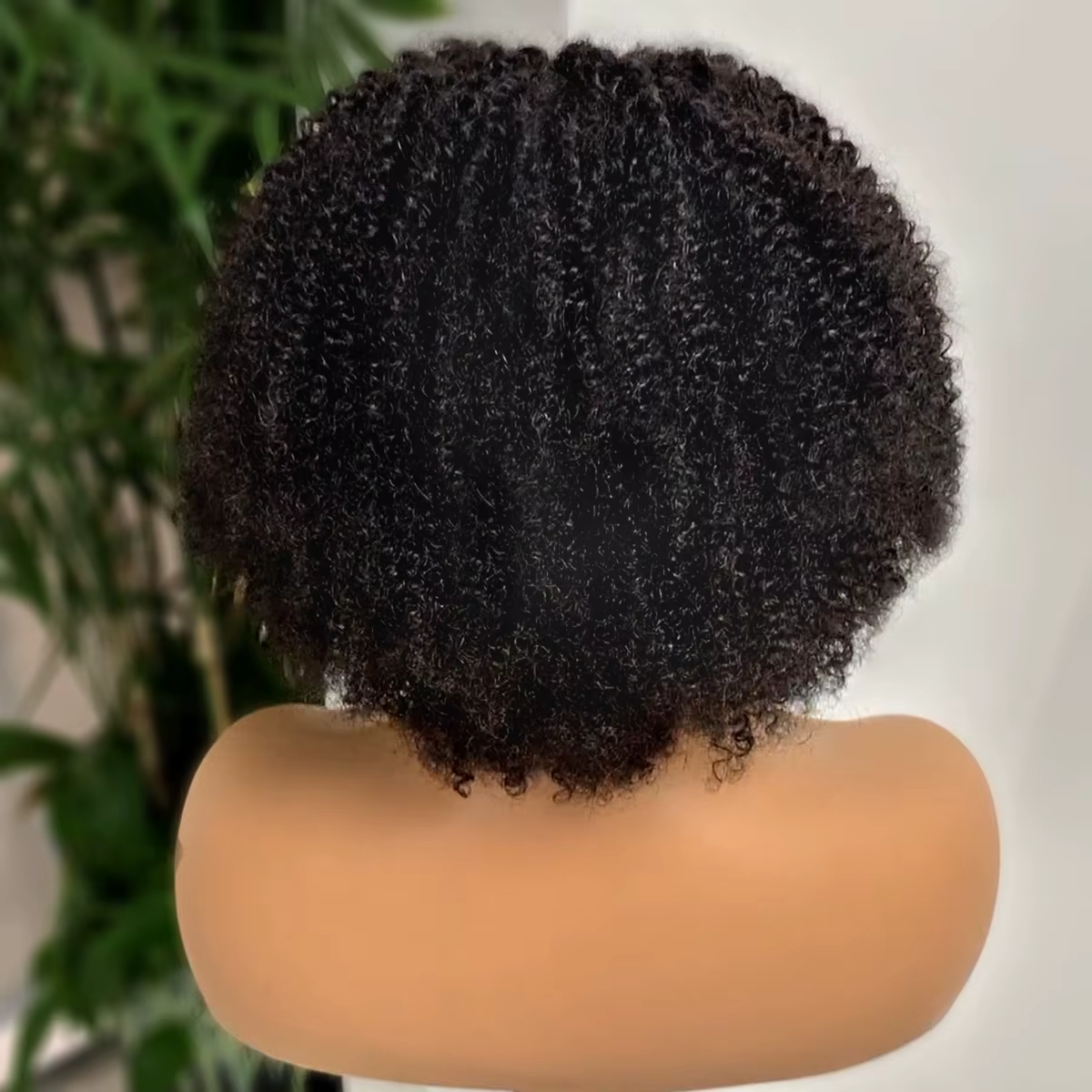 Crépus bouclés Bob perruque cheveux humains 180% densité 4x4 dentelle avant perruques