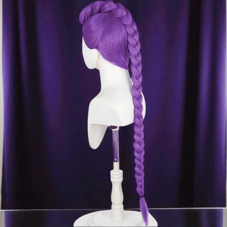 Perruque de cosplay : soie tressée violette résistante à la chaleur, réglable