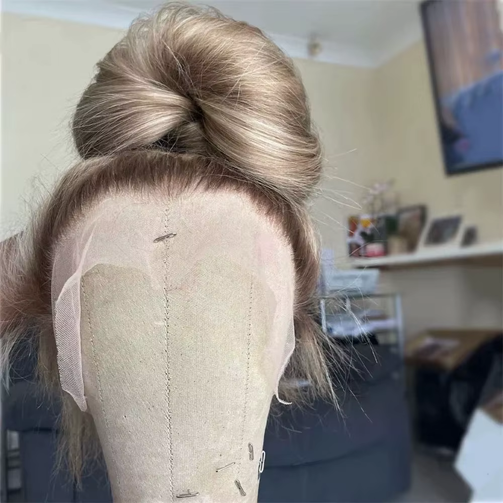 Perruque simple lisse et naturelle pour femme