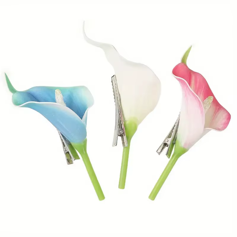 Pinces à cheveux en forme de fleur de lys Calla