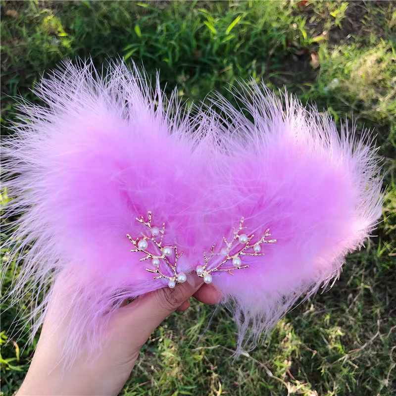 Pince à cheveux pour coiffure en plumes