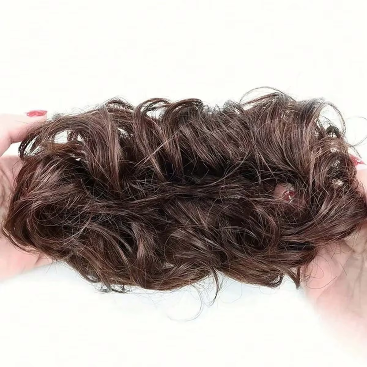 Chignon en soie artificielle élégant et tendance