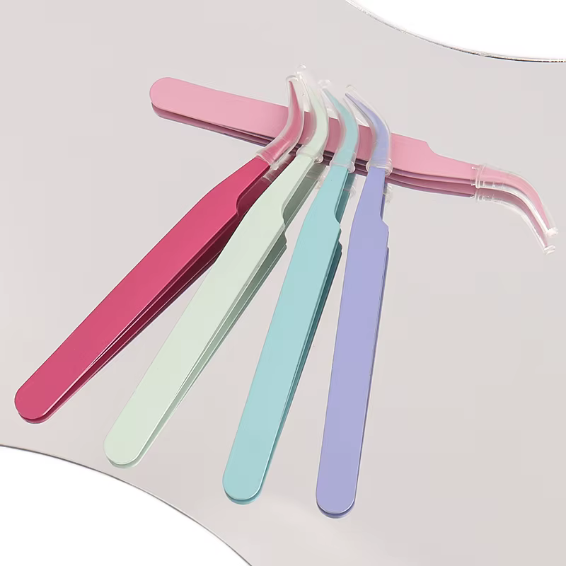 Pince à épiler pour extensions de cils
