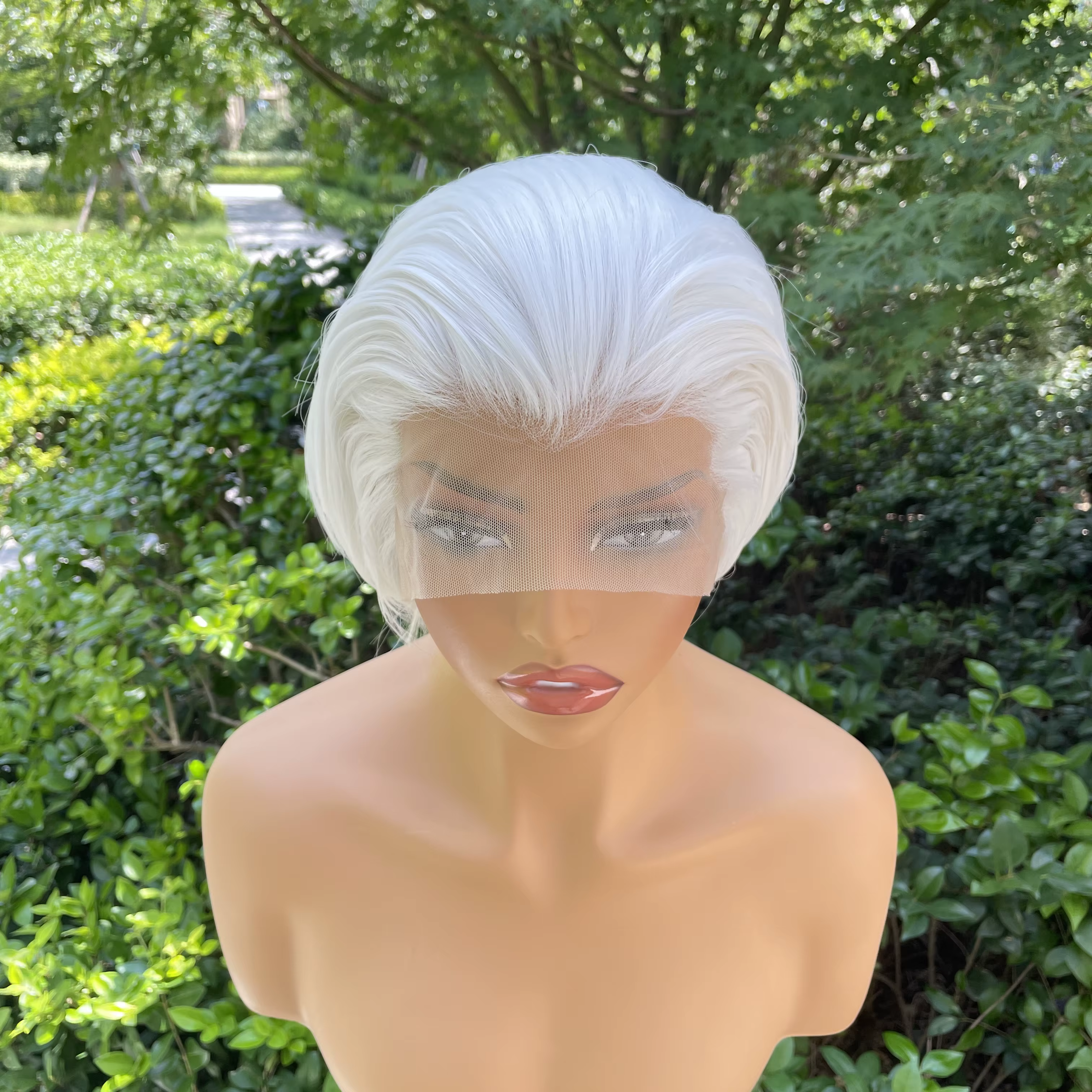 Perruque synthétique coupe Bob courte de pointe de veuve pour femme