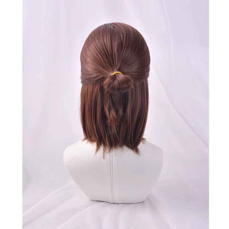Jeu le dernier d'entre nous Ellie Cosplay perruque marron court côté séparation style résistant à la chaleur cheveux