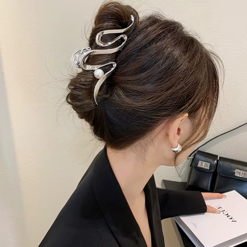 Pince à cheveux creuse vintage pour femmes et filles