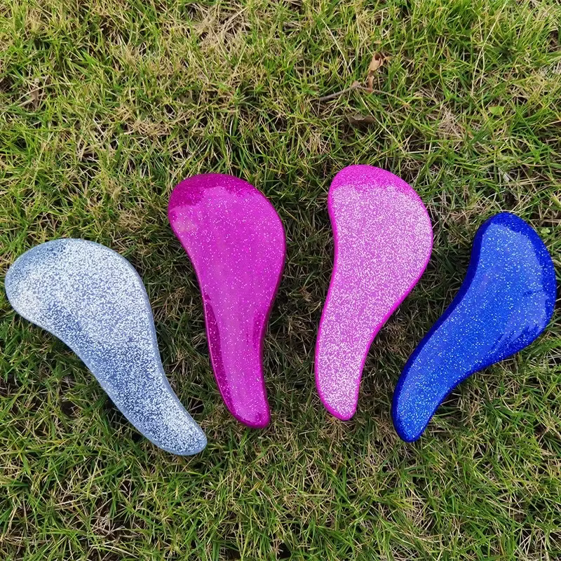 Brosse à cheveux démêlante classique pour femmes et hommes