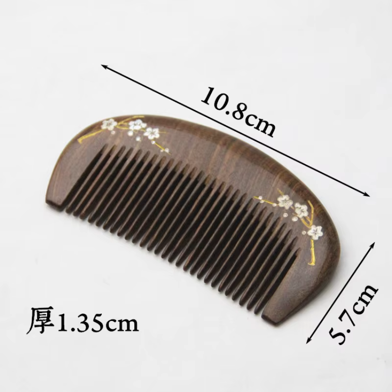 Peigne à cheveux en bois de santal naturel