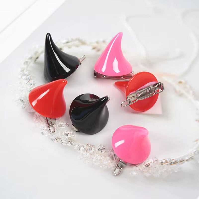 Pinces à cheveux cosplay pour filles