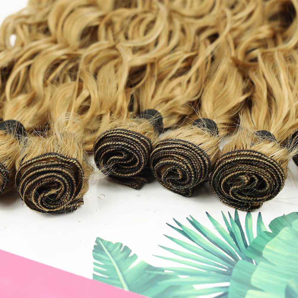 Faisceaux de cheveux synthétiques bouclés pour femmes