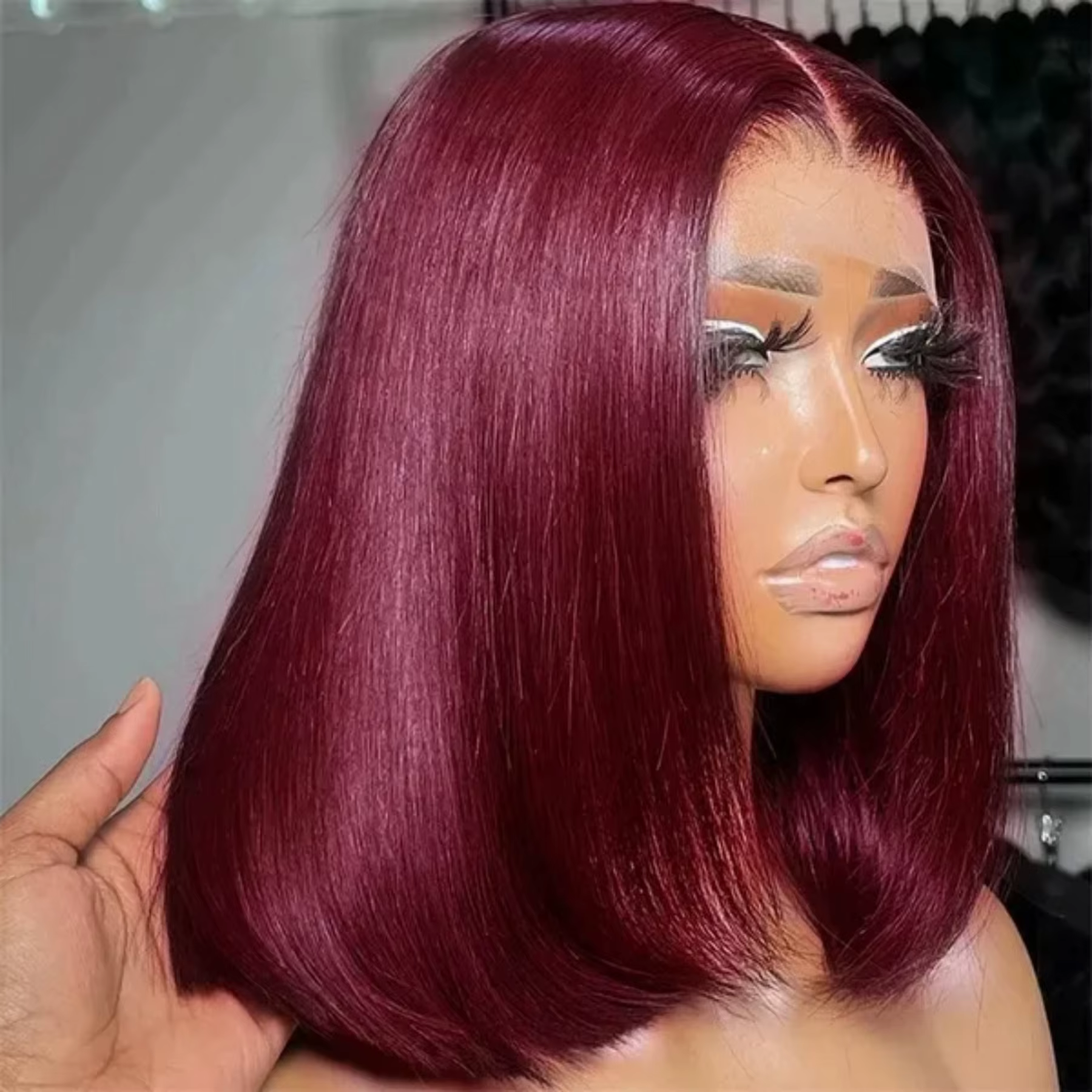 Perruque courte bob coupe droite ultra-lisse couleur rouge bordeaux 99J 13X4X1 avec dentelle frontale complète pour