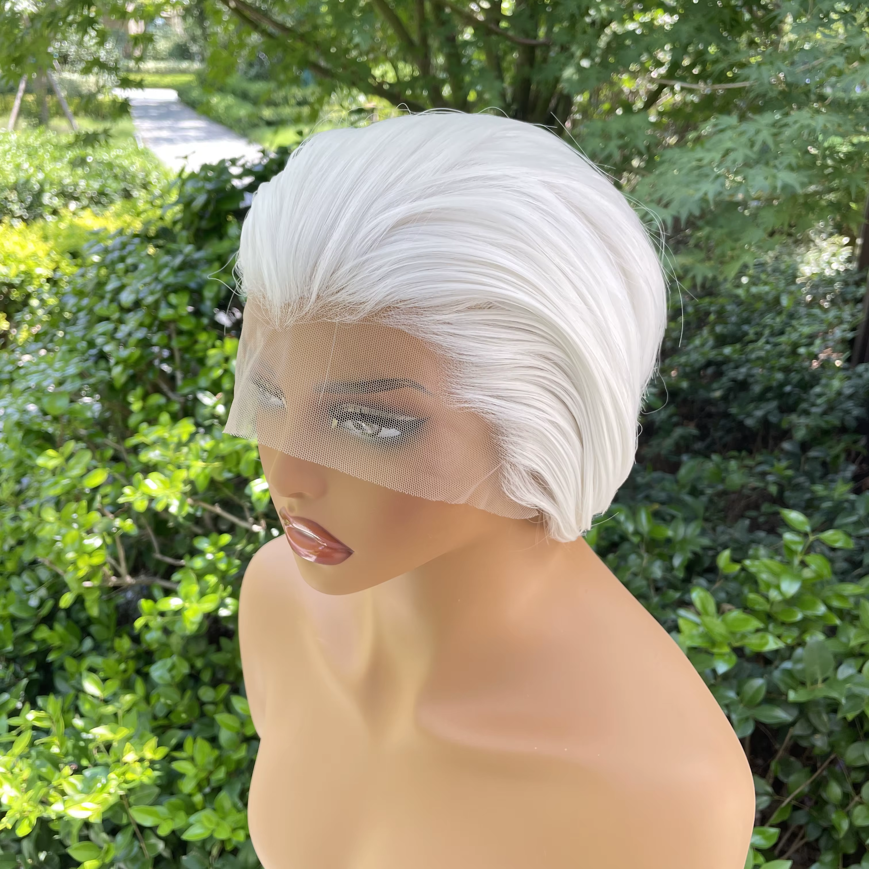 Perruque synthétique coupe Bob courte de pointe de veuve pour femme