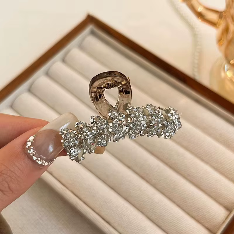 Petite pince à cheveux brillante scintillante pour femmes et filles