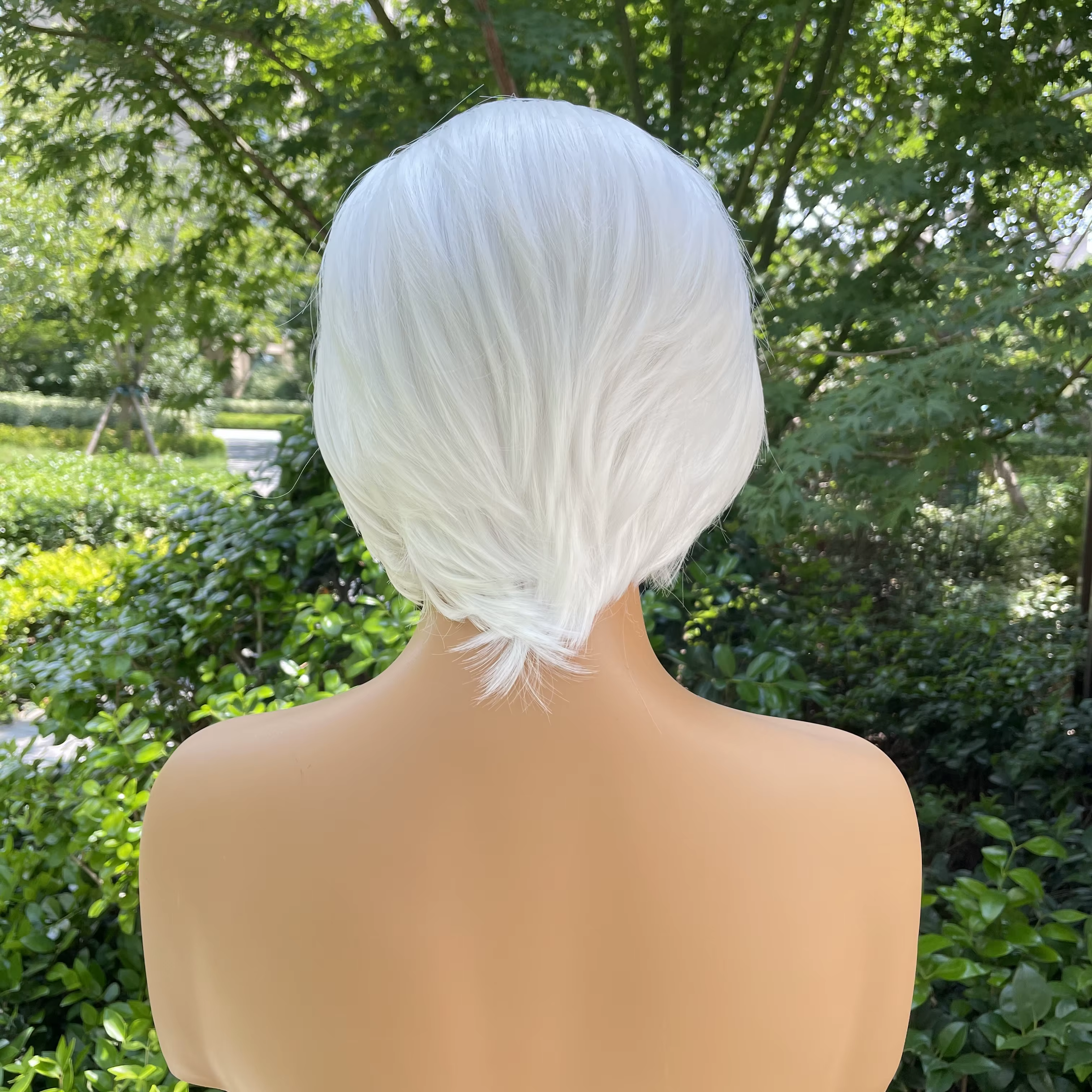 Perruque synthétique coupe Bob courte de pointe de veuve pour femme