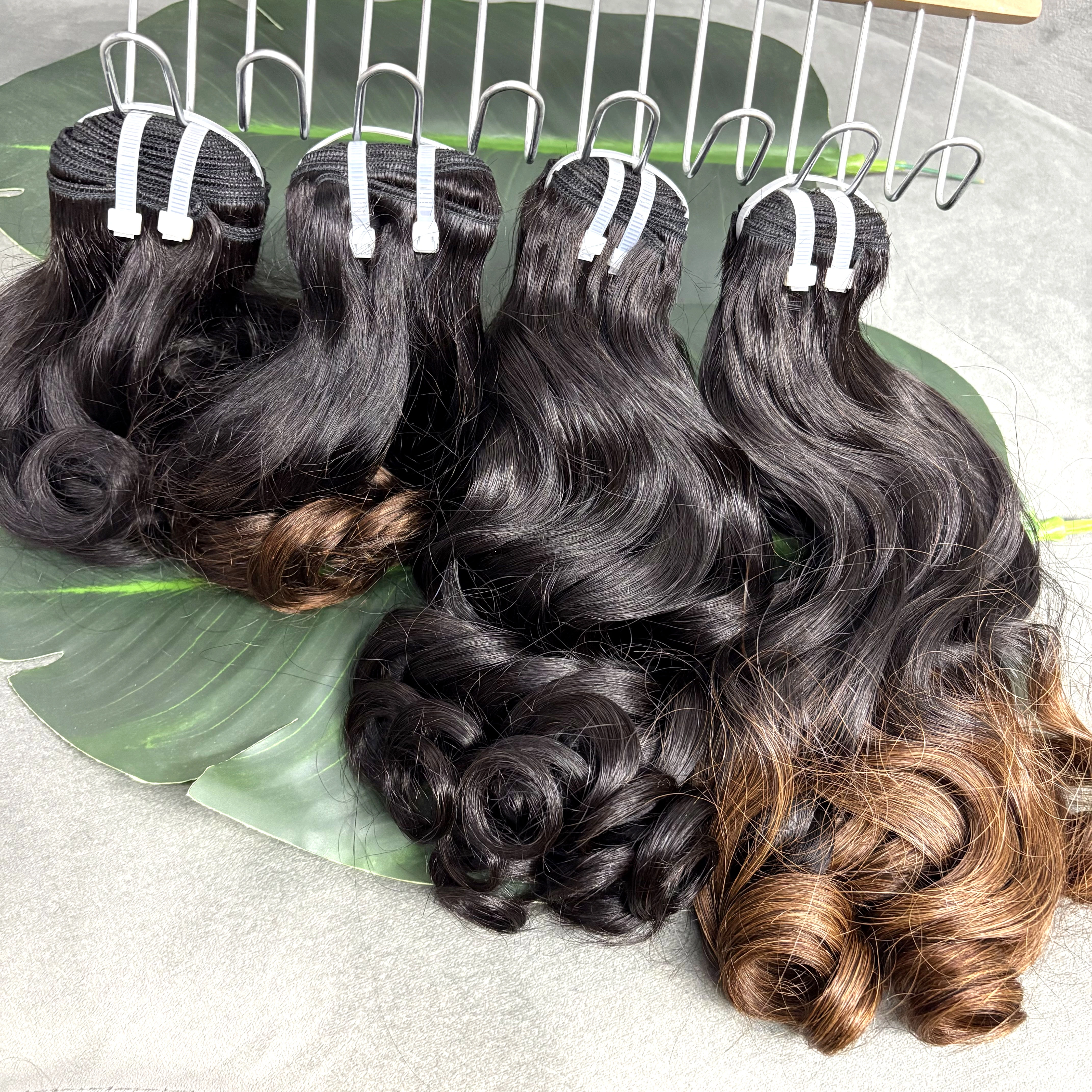 Extensions de cheveux humains naturels ondulés lâches 12A de 8 à 18 pouces