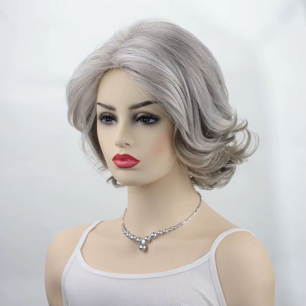 Perruque synthétique courte bouclée ombrée grise pour femmes d'âge moyen