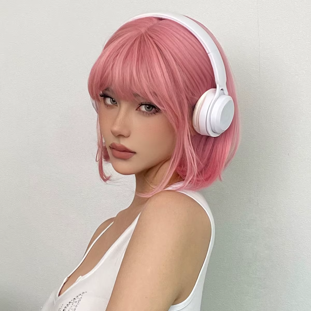 Perruques Bob Synthétiques Courtes Droites avec Frange pour Femme, Cheveux Naturels Roses, Cosplay Mignon, Fibre de Degré de Chaleur