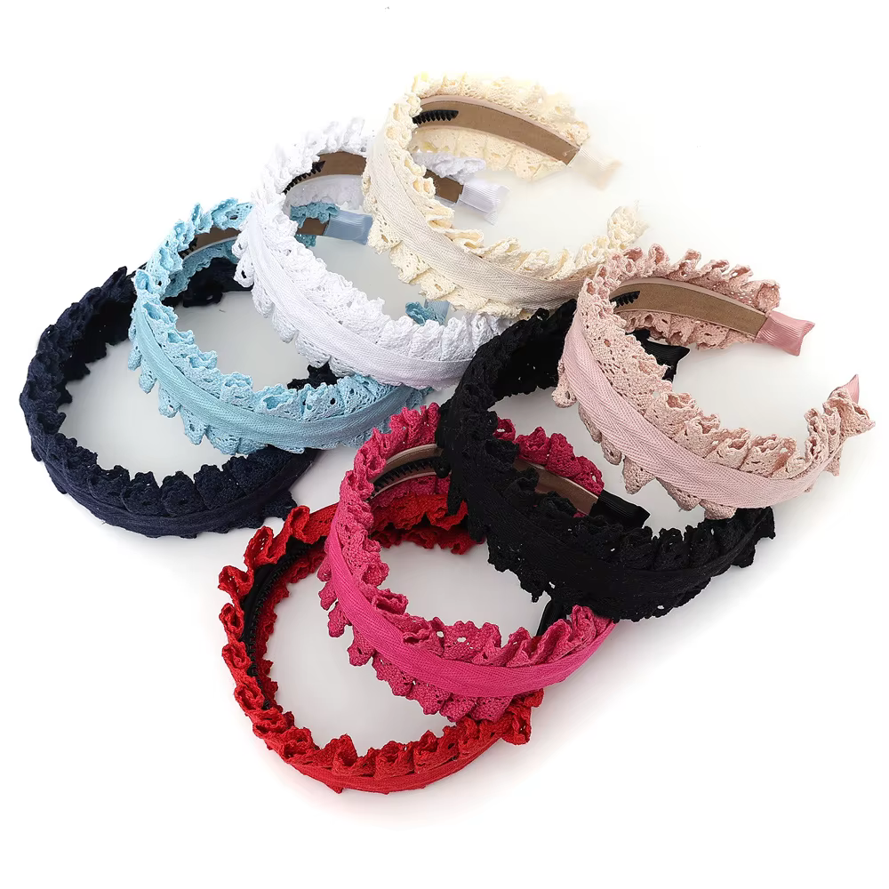 Bandeau plissé en dentelle avec nœud papillon