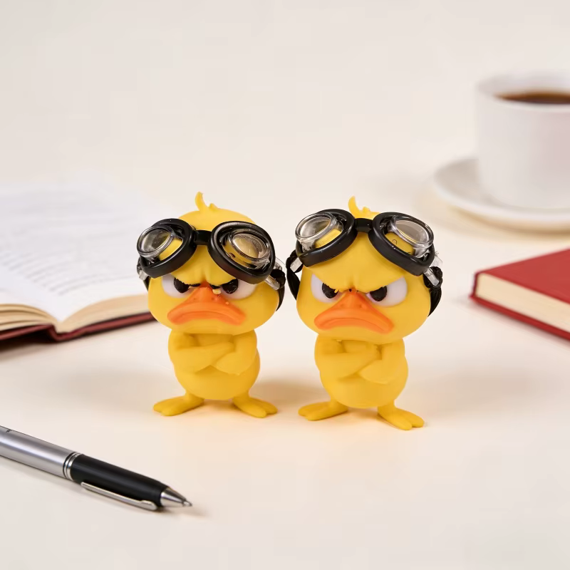 Ornement de canard en colère mignon avec lunettes de protection, décoration pour bureau, étagère, intérieur/extérieur, cadeau parfait pour les amis