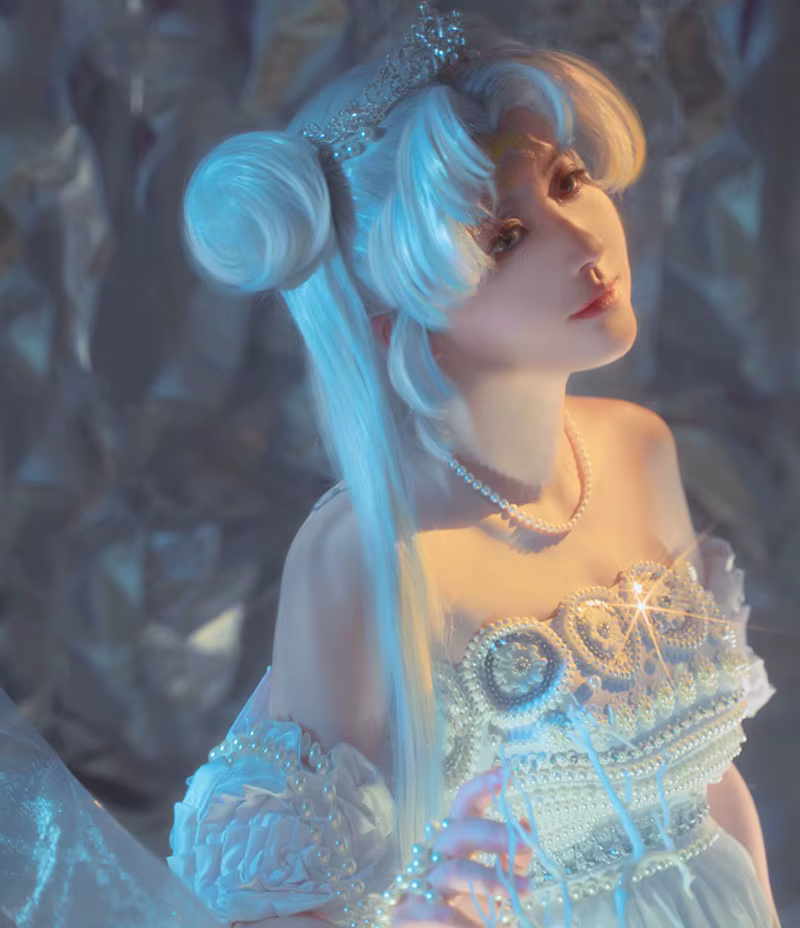 Serena Tsukino Usagi Cosplay perruque Annie 130 cm blond argent Double longue queue de cheval résistant à la chaleur