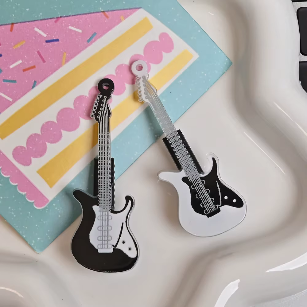 Pince à cheveux en acrylique pour fille épicée Y2k