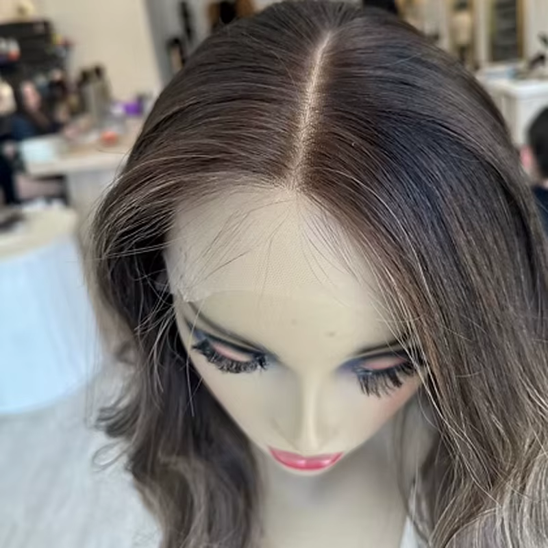Perruque Lace Front Marron Châtain Pré-Pluckée Ondulée Naturelle Résistante à la Chaleur Mélange Synthétique Cheveux Humains pour Usage Quotidien
