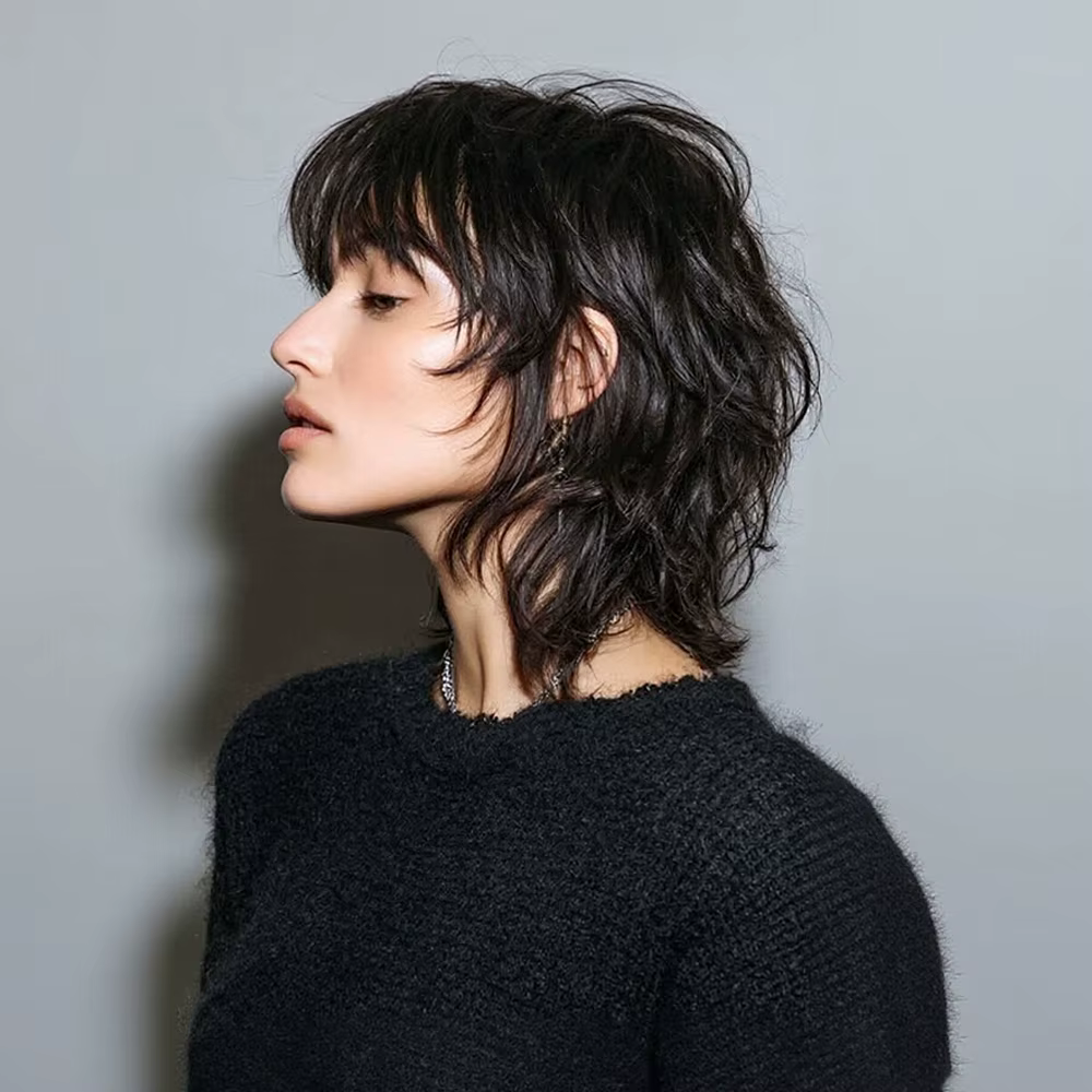 Perruque courte et droite noire naturelle pour femmes