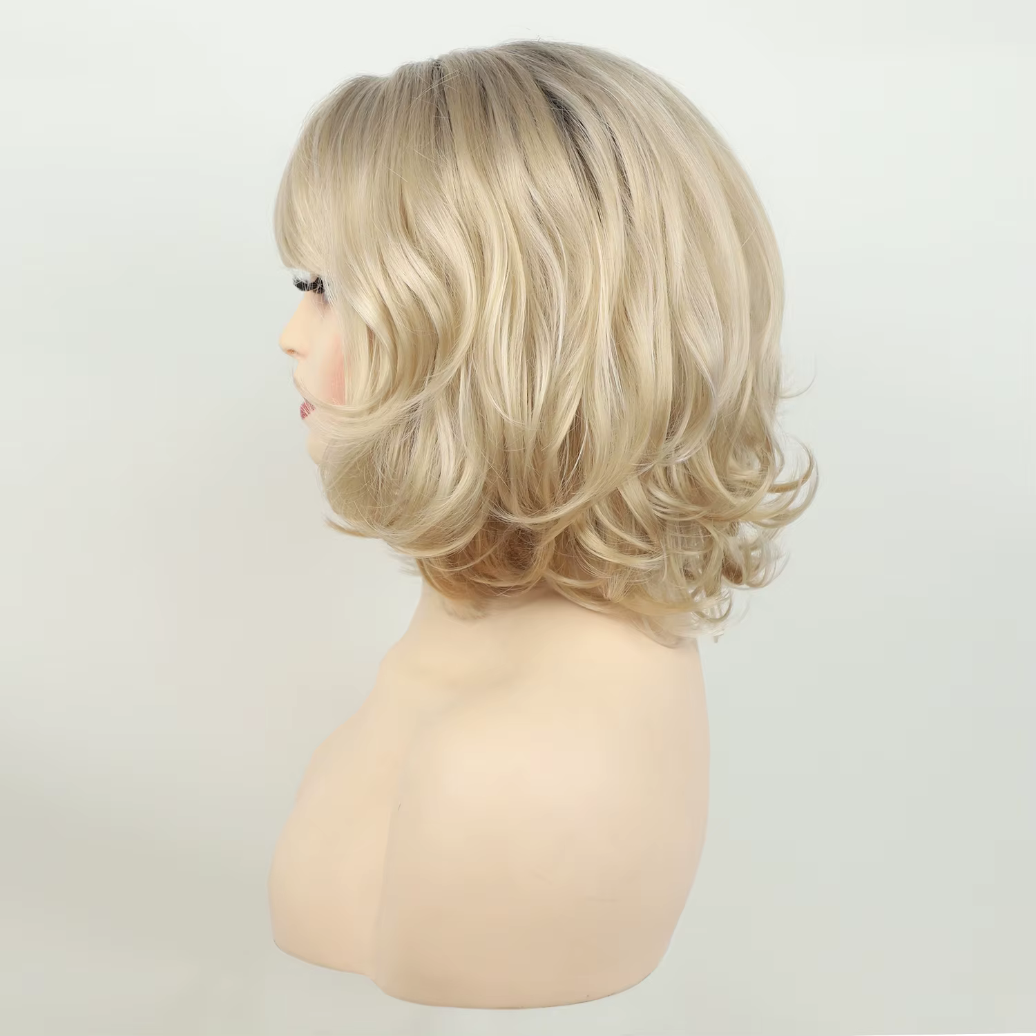 HANEROU – perruque synthétique courte ondulée Blonde naturelle ombrée bouffante pour femmes