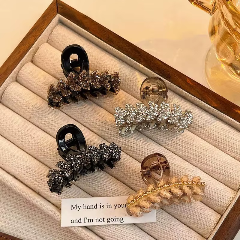 Petite pince à cheveux brillante scintillante pour femmes et filles