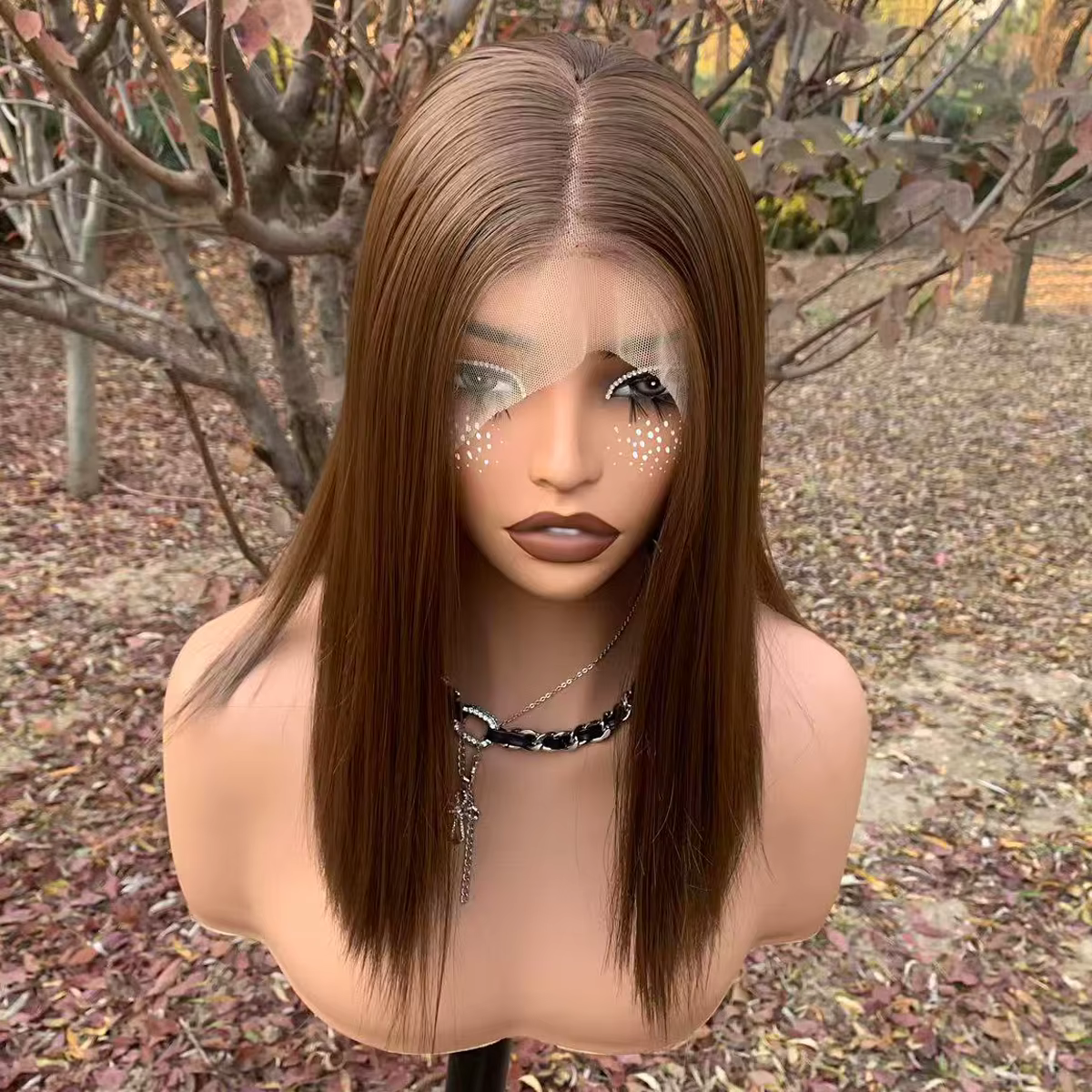 Perruque Bob Lace Front Wig synthétique sans colle marron clair 13x4