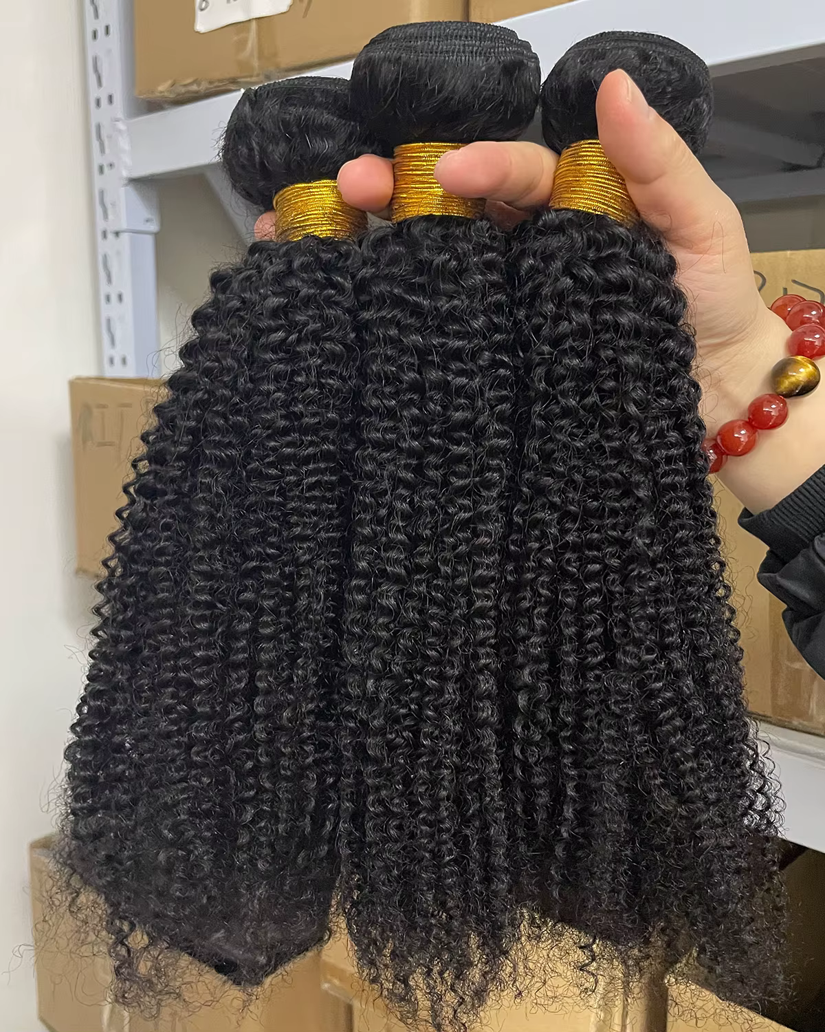 Extensions de cheveux humains naturels vierges indiens bruts